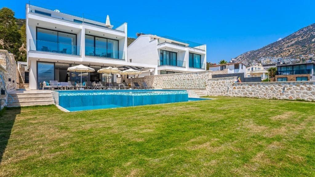 Luxury villa with stunning views of nature in Antalya - Umbrella Group - Photo 3