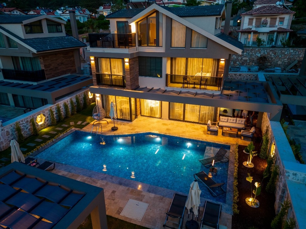 Modern villa with 3+1 apartments, Fethiye - Umbrella Group - Photo 3