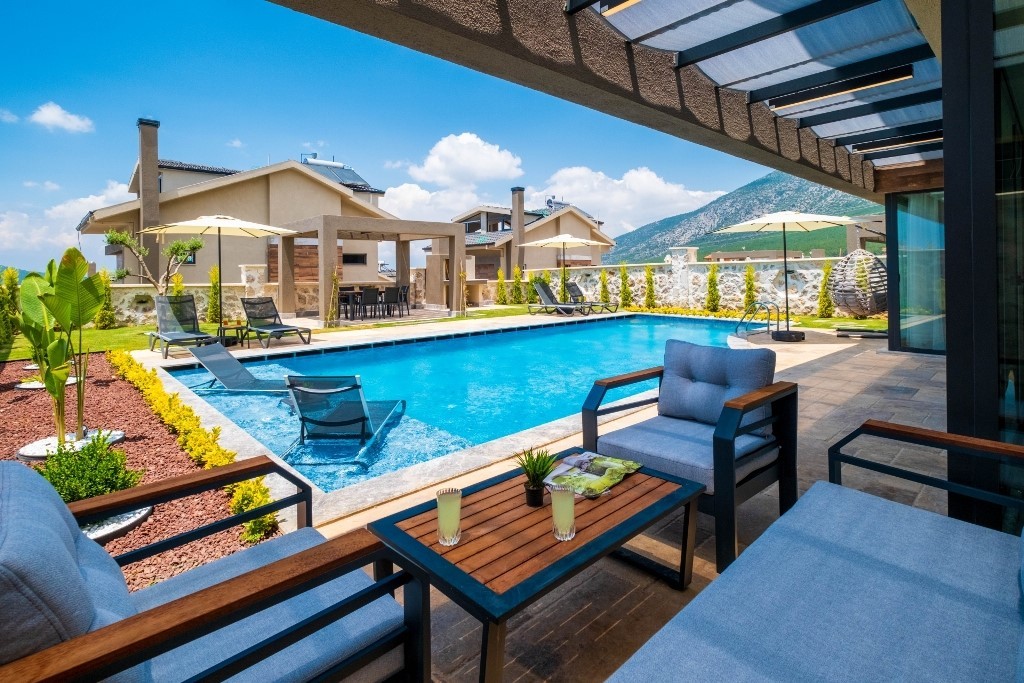 Modern villa with 3+1 apartments, Fethiye - Umbrella Group - Photo 8