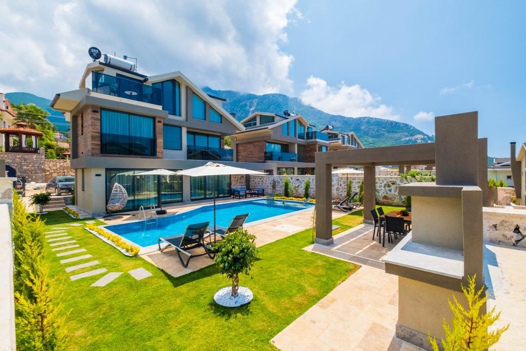Modern villa with 3+1 apartments, Fethiye - Umbrella Group