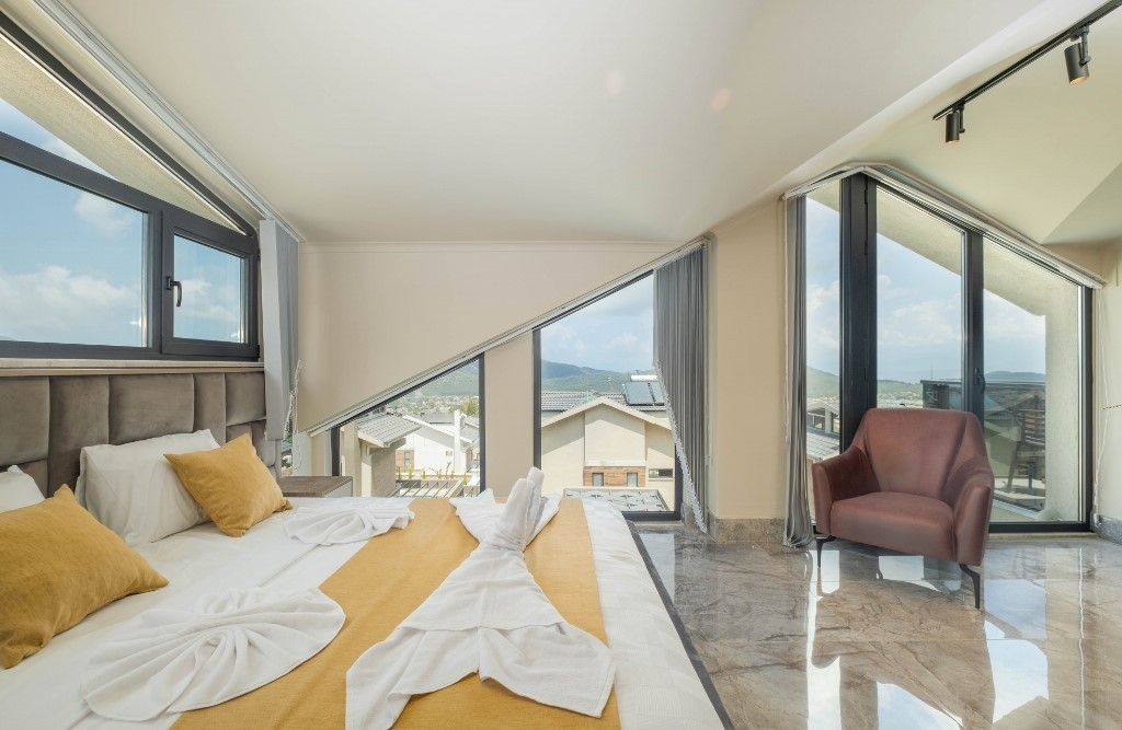 Modern villa with 3+1 apartments, Fethiye - Umbrella Group - Photo 14