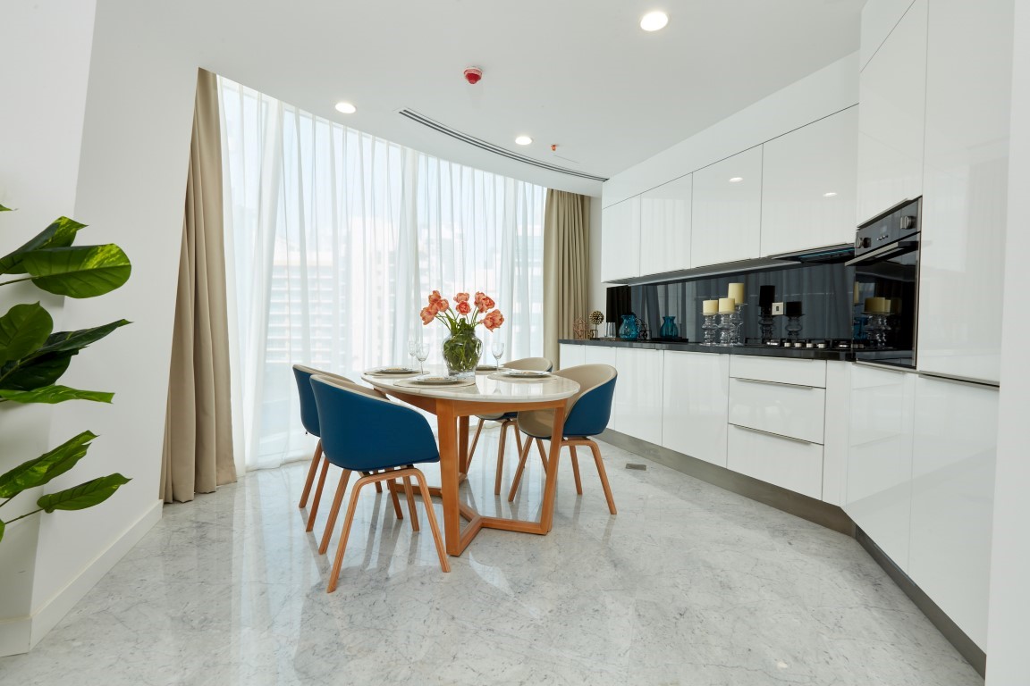 Premium sea view apartment in Business Bay, Dubai. - Umbrella Group - Photo 12