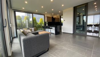 Zoom in