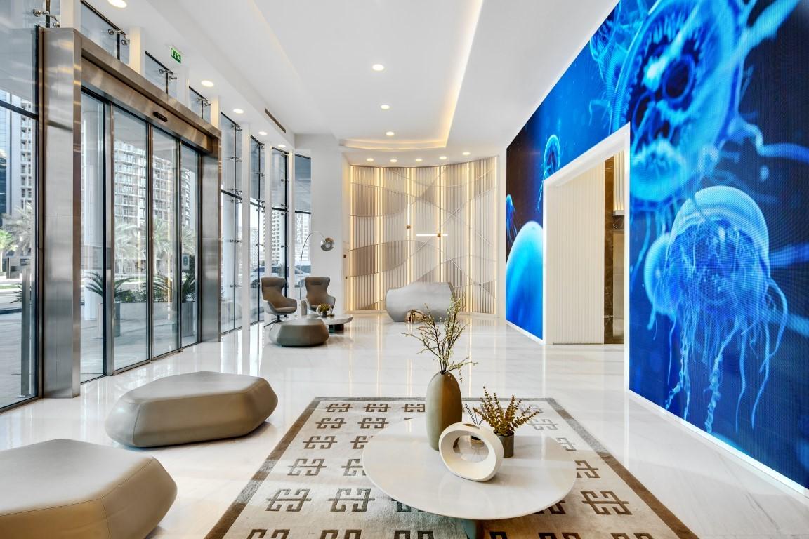 Premium sea view apartment in Business Bay, Dubai. - Umbrella Group - Photo 8