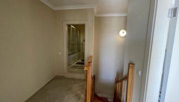 Zoom in