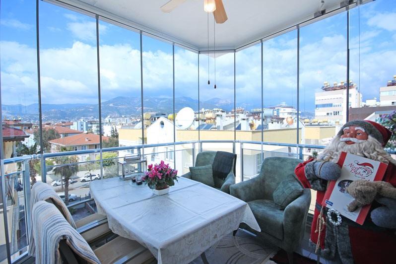 Spacious penthouse in Alanya area of 215 m2, 500 m from the sea, Oba - Umbrella Group - Photo 11