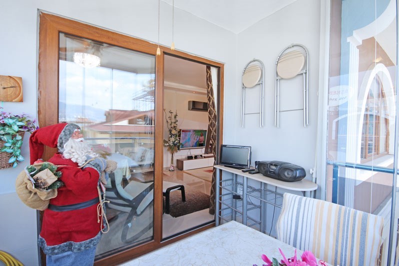 Spacious penthouse in Alanya area of 215 m2, 500 m from the sea, Oba - Umbrella Group - Photo 13