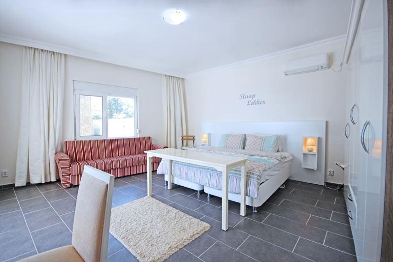 Spacious villa in Alanya with 7+3 apartments with sea and city views, Kestel - Umbrella Group - Photo 57