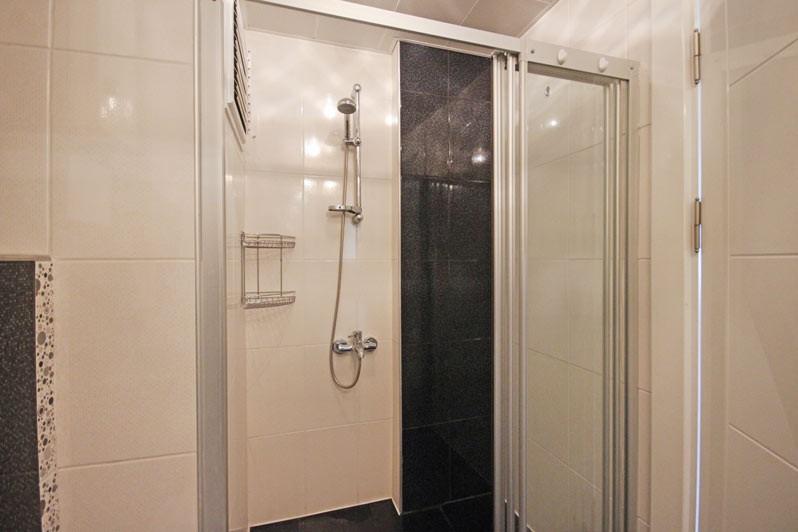 Spacious penthouse in Alanya area of 215 m2, 500 m from the sea, Oba - Umbrella Group - Photo 15
