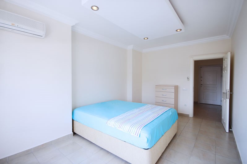 Spacious penthouse with an area of 250 m2 in the center of Alanya - Umbrella Group - Photo 18