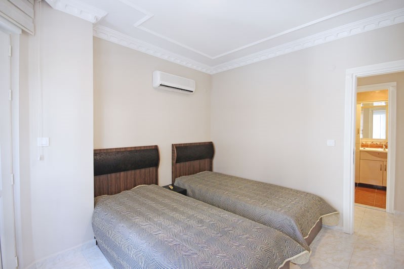 Two bedroom apartment 200 m from the sea, Mahmutlar district - Umbrella Group - Photo 25