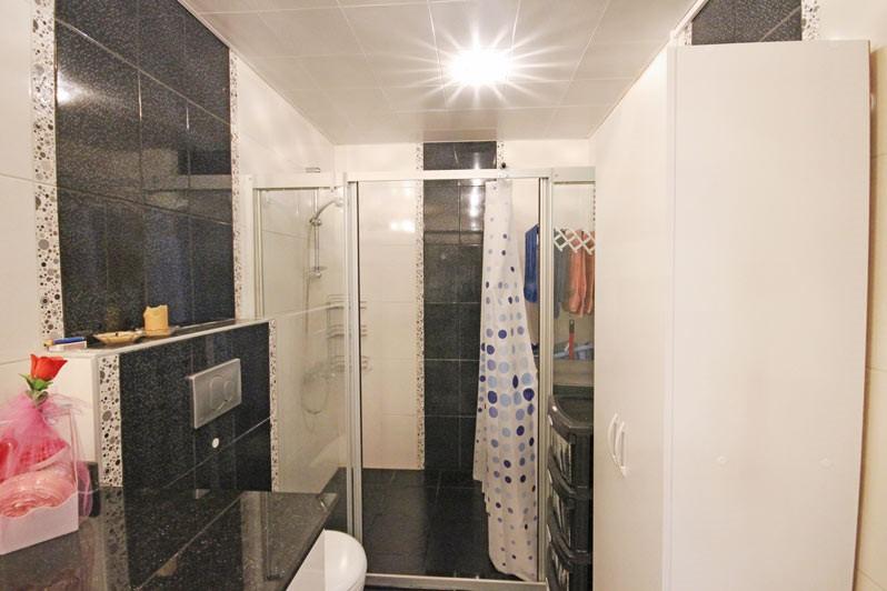 Spacious penthouse in Alanya area of 215 m2, 500 m from the sea, Oba - Umbrella Group - Photo 20