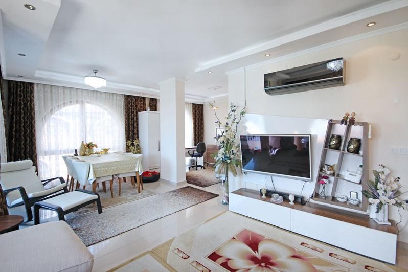 Spacious penthouse in Alanya area of 215 m2, 500 m from the sea, Oba - Umbrella Group - Photo 3
