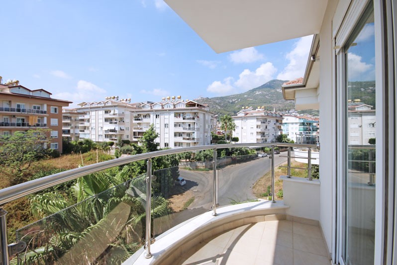 Spacious penthouse with an area of 250 m2 in the center of Alanya - Umbrella Group - Photo 23