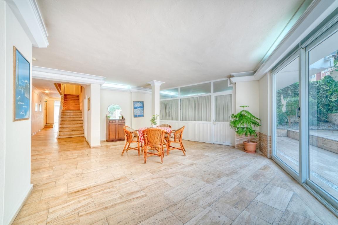 One bedroom apartment of 65 m2 in the heart of Alanya - Umbrella Group - Photo 11