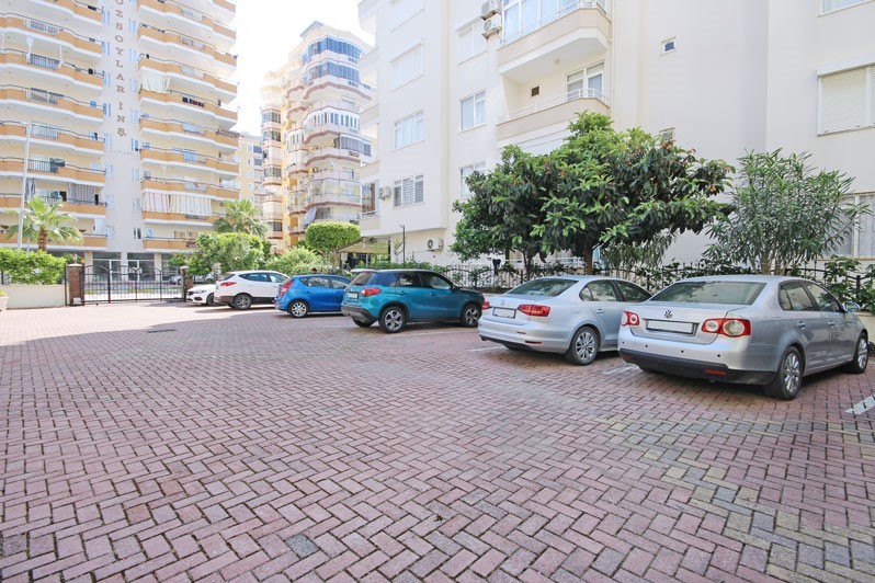 Two bedroom apartment 200 m from the sea, Mahmutlar district - Umbrella Group - Photo 32