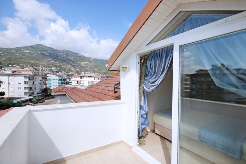 Spacious penthouse with an area of 250 m2 in the center of Alanya - Umbrella Group - Photo 39
