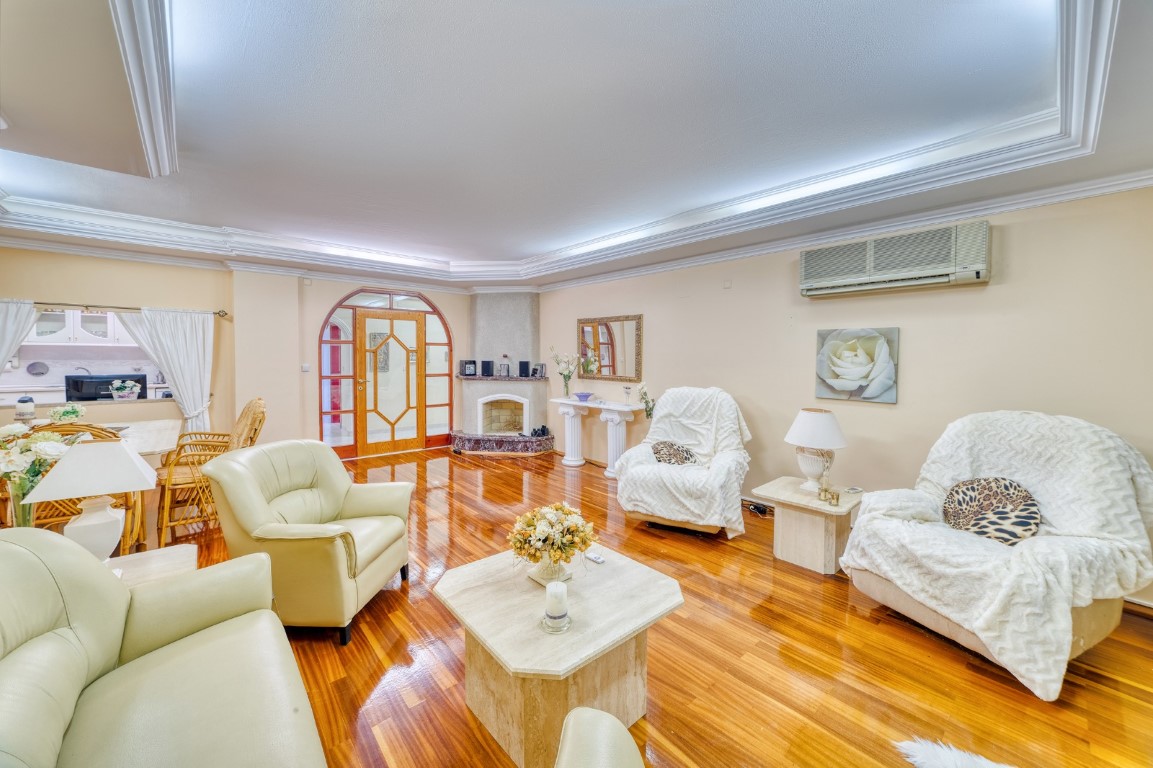 Cosy two bedroom apartment on the first coastline, Oba district - Umbrella Group - Photo 2