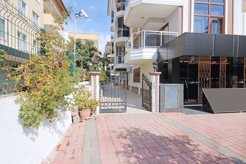 Spacious penthouse in Alanya area of 215 m2, 500 m from the sea, Oba - Umbrella Group - Photo 41