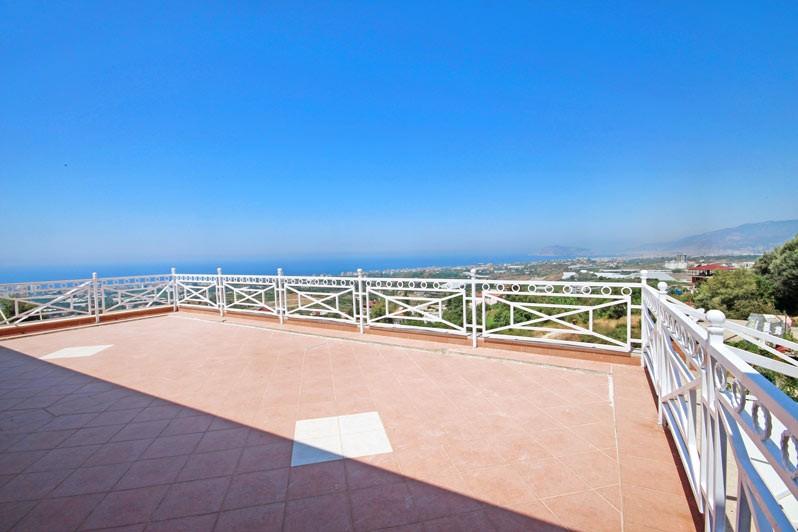 Spacious villa in Alanya with 7+3 apartments with sea and city views, Kestel - Umbrella Group - Photo 78