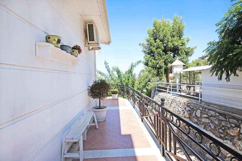Spacious villa in Alanya with 7+3 apartments with sea and city views, Kestel - Umbrella Group - Photo 19