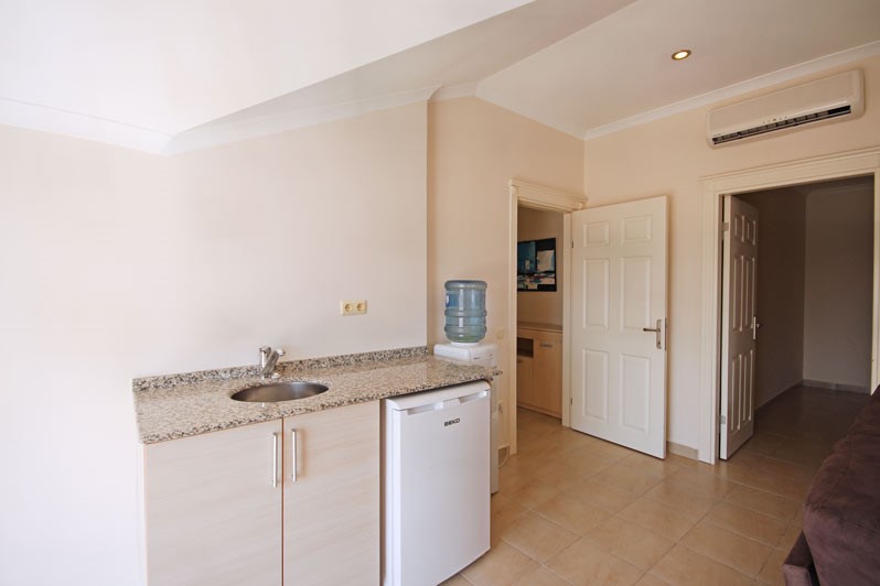 Spacious penthouse with an area of 250 m2 in the center of Alanya - Umbrella Group - Photo 29