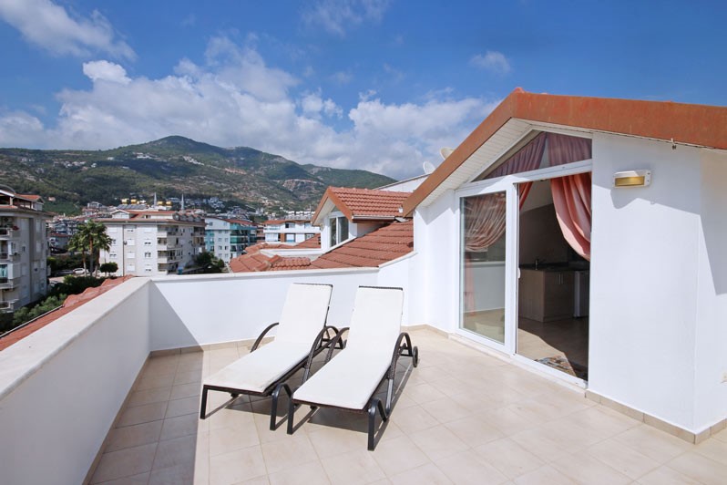 Spacious penthouse with an area of 250 m2 in the center of Alanya - Umbrella Group - Photo 43