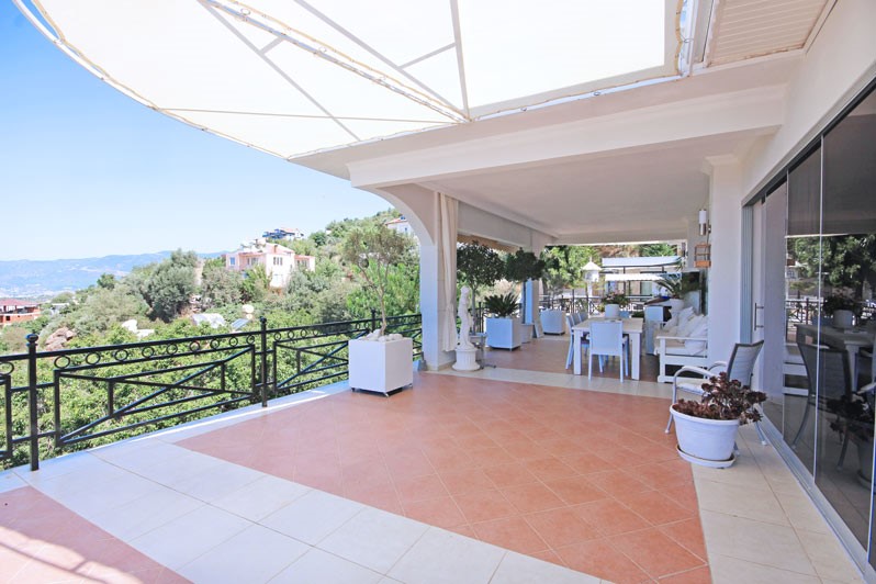 Spacious villa in Alanya with 7+3 apartments with sea and city views, Kestel - Umbrella Group - Photo 15