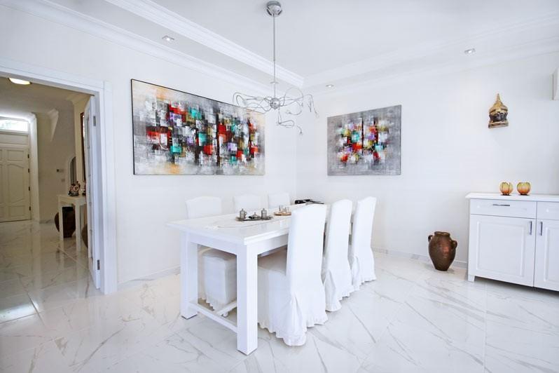 Spacious villa in Alanya with 7+3 apartments with sea and city views, Kestel - Umbrella Group - Photo 25