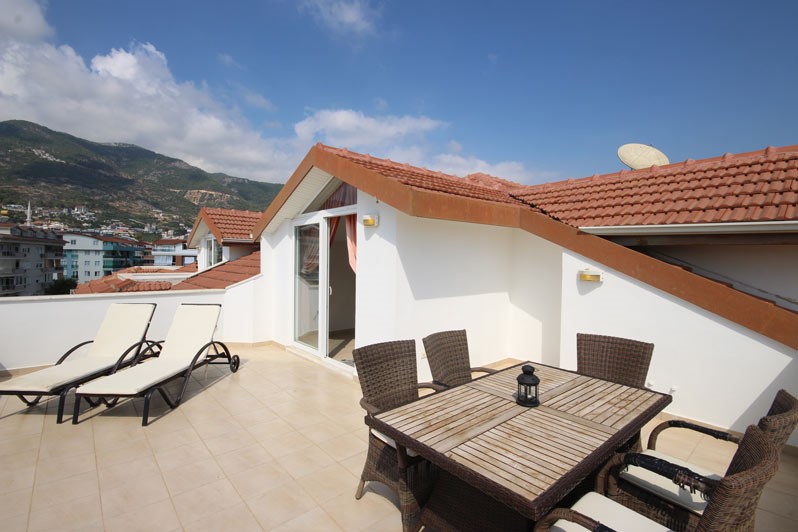 Spacious penthouse with an area of 250 m2 in the center of Alanya - Umbrella Group - Photo 46