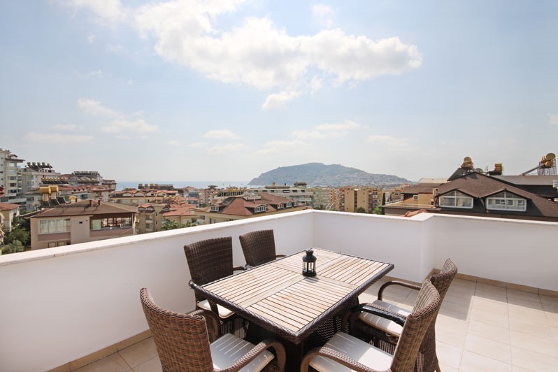 Spacious penthouse with an area of 250 m2 in the center of Alanya - Umbrella Group - Photo 48