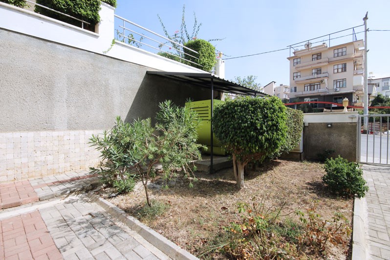 Spacious penthouse with an area of 250 m2 in the center of Alanya - Umbrella Group - Photo 54