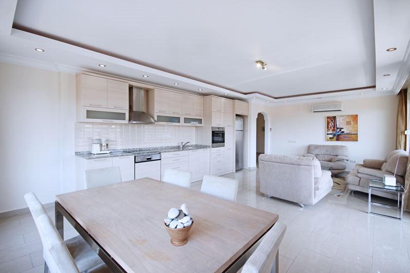 Spacious penthouse with an area of 250 m2 in the center of Alanya - Umbrella Group - Photo 6