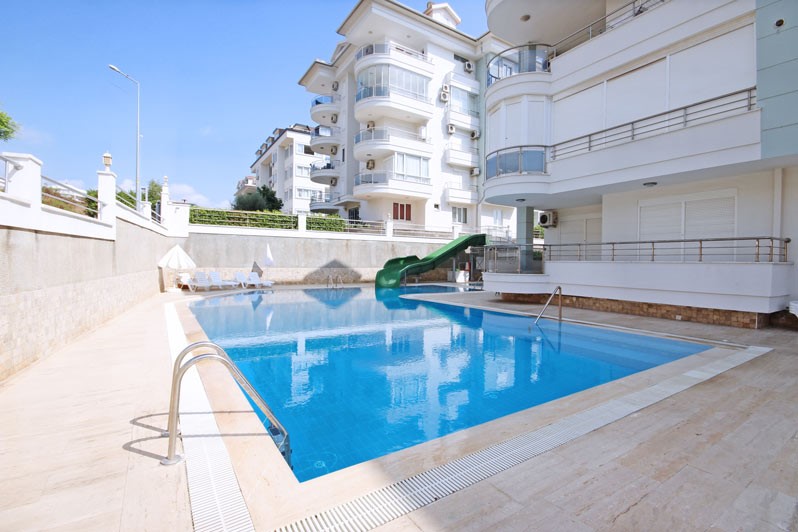 Spacious penthouse with an area of 250 m2 in the center of Alanya - Umbrella Group - Photo 51