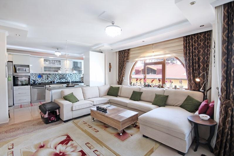 Spacious penthouse in Alanya area of 215 m2, 500 m from the sea, Oba - Umbrella Group - Photo 2