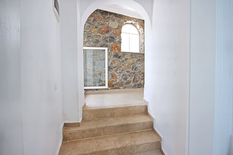 Spacious villa in Alanya with 7+3 apartments with sea and city views, Kestel - Umbrella Group - Photo 74