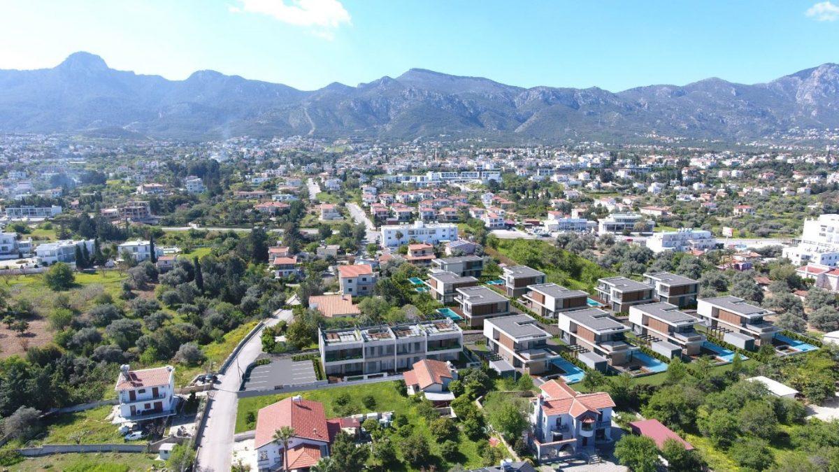 New design of villas in Northern Cyprus with sea and mountain views - Umbrella Group - Photo 2