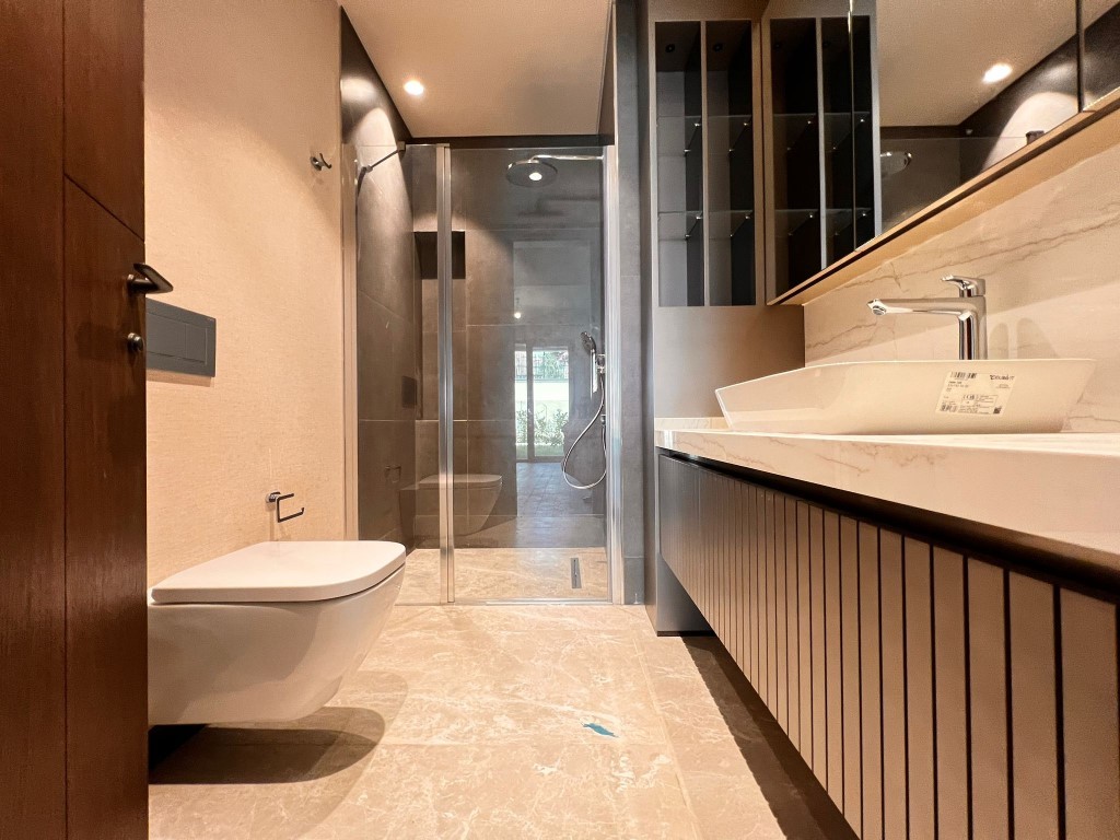Modern project with decorative lake in Istanbul - Umbrella Group - Photo 32