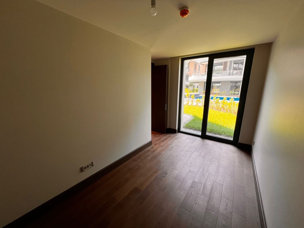 Modern project with decorative lake in Istanbul - Umbrella Group - Photo 40