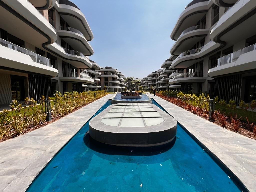 Modern project with decorative lake in Istanbul - Umbrella Group - Photo 22