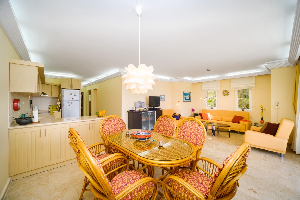 Furnished apartment on the hill in the area of Bektash - Umbrella Group