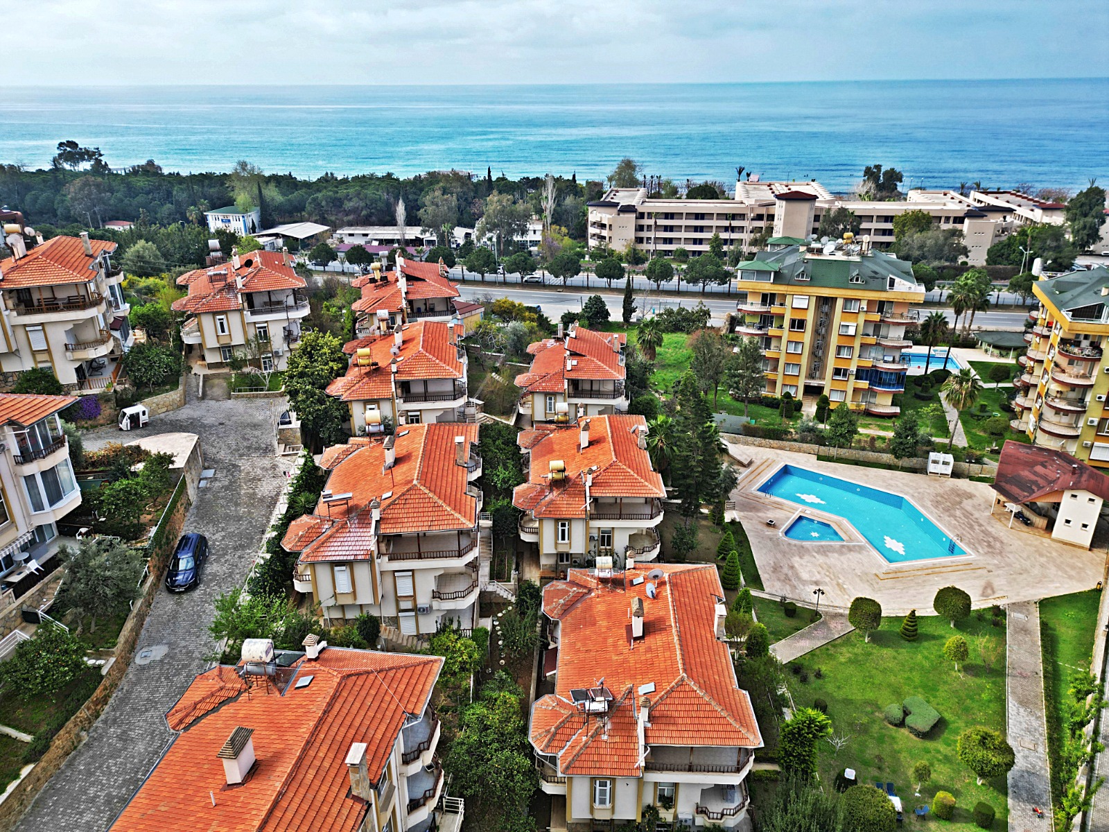 Villa planning 3+2 next to the sea in the area of Kestel - Umbrella Group