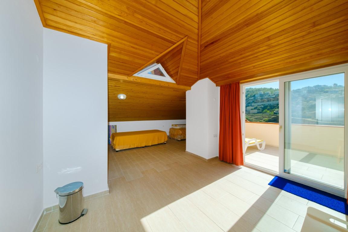 Penthouse with an area of 180 m2 in the Kargicak area - Umbrella Group - Photo 25