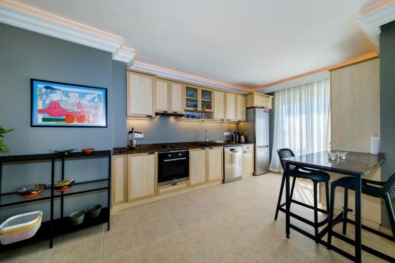 Apartment layout 1+1 at 600 m from the sea, center - Umbrella Group - Photo 6
