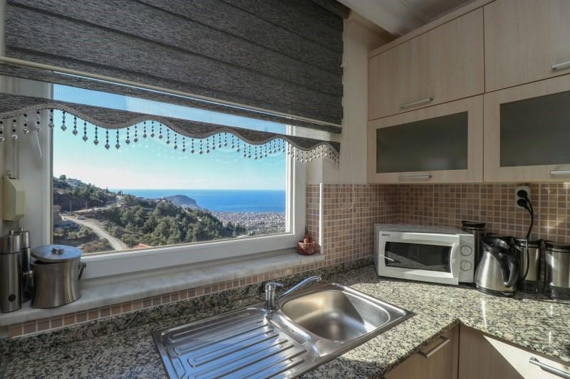 Spacious duplex with beautiful sea views - Umbrella Group - Photo 8