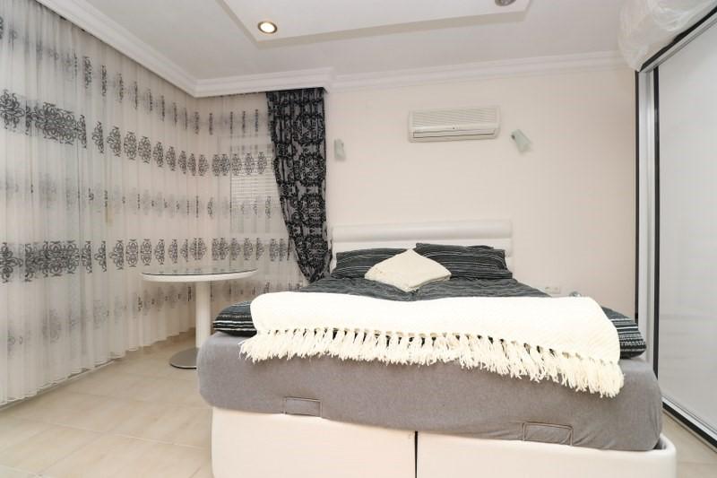 Spacious duplex with beautiful sea views - Umbrella Group - Photo 12