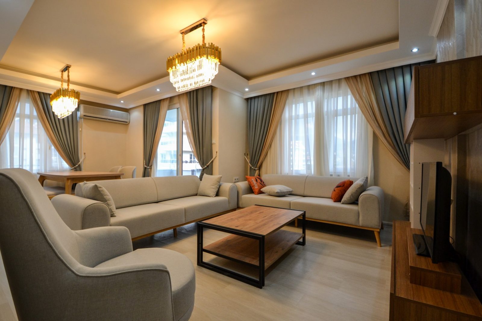 Furnished two bedroom apartment on the first waterfront, Kestel - Umbrella Group