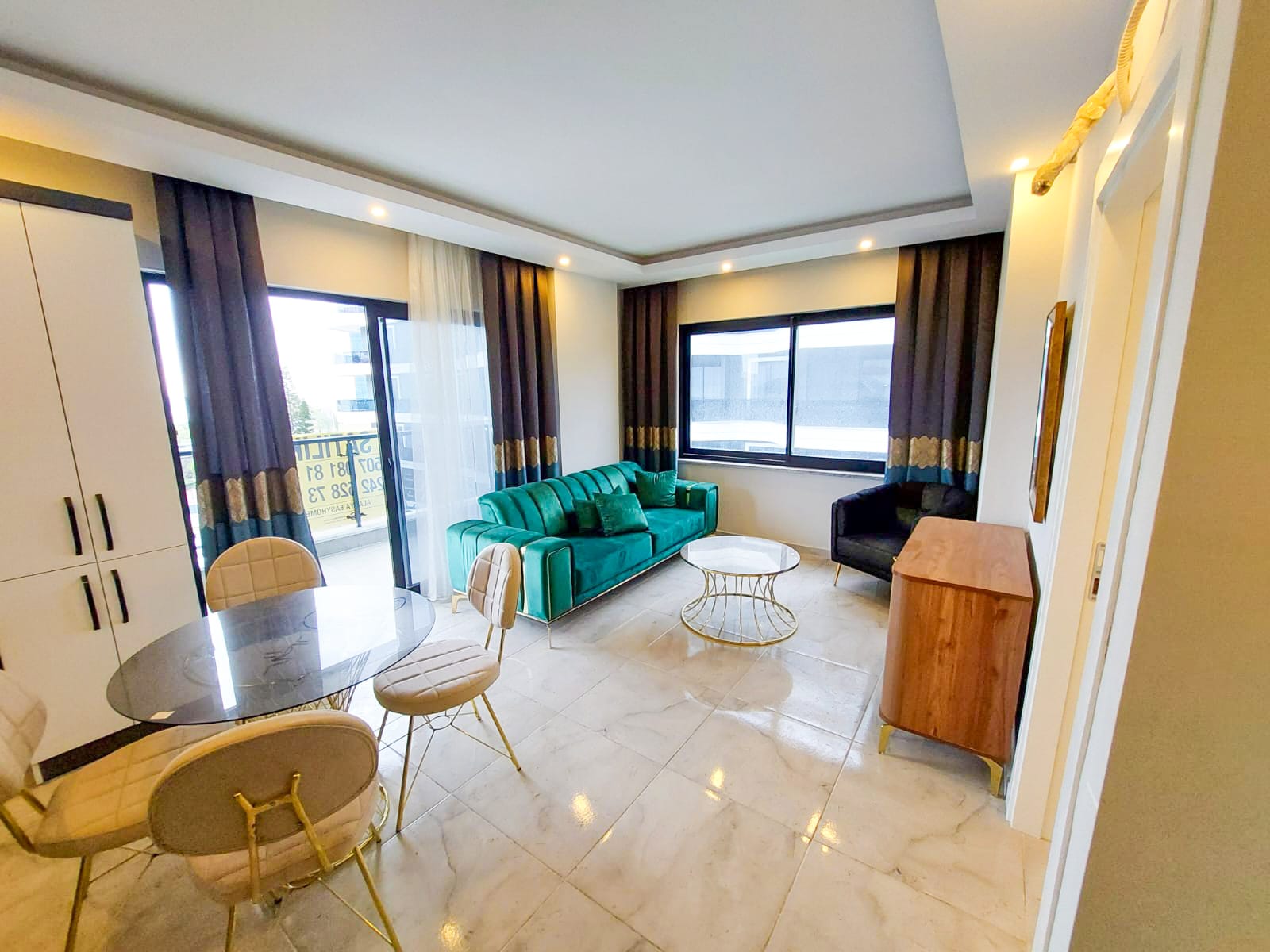 Apartments 1+1, 50 m from the sea, Kargyjak district - Umbrella Group