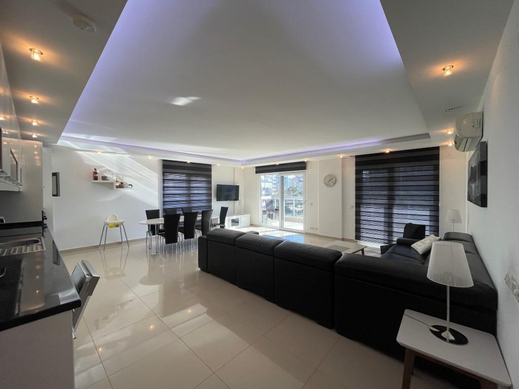 U5536 - Photo 3