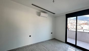 Zoom in